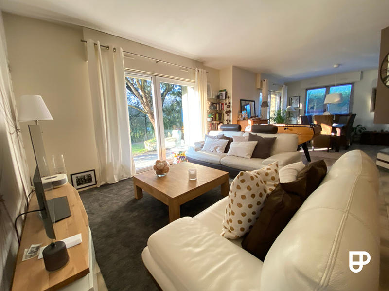 Maison - 172 m² - 7 pièces