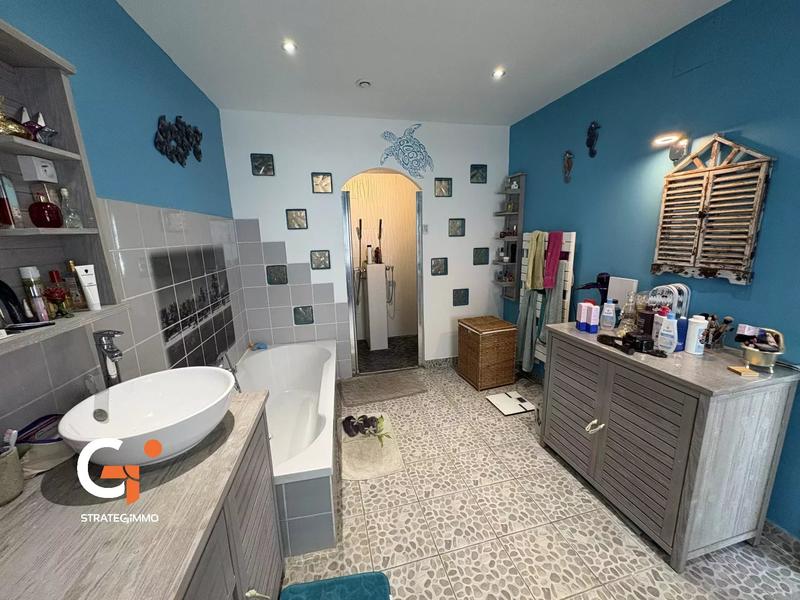 Maison - 177 m² - 4 pièces