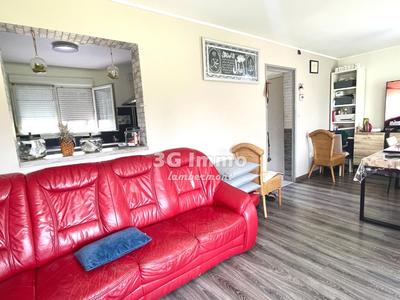 Maison jumelée - 80 m² - 5 pièces