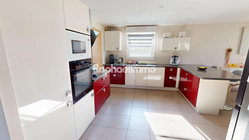 Maison - 126 m² - 5 pièces