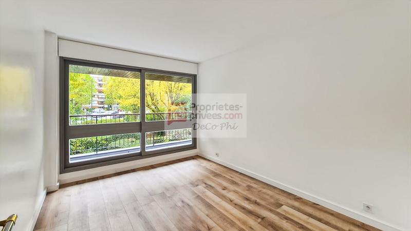 Appartement - 94 m² - 4 pièces