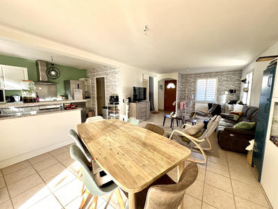 Maison - 100 m² - 4 pièces