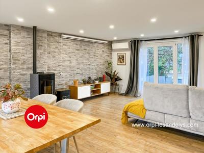 Maison - 138 m² - 7 pièces