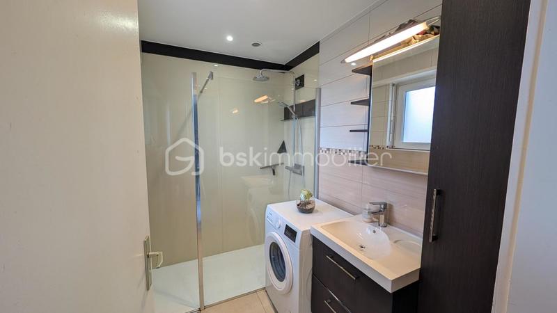 Appartement - 95 m² - 3 pièces