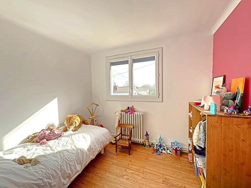 Maison - 102 m² - 5 pièces