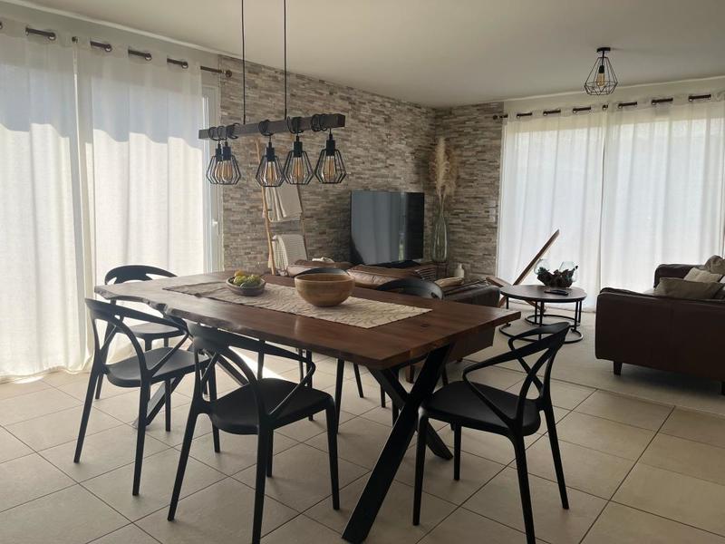 Maison - 120 m² - 5 pièces