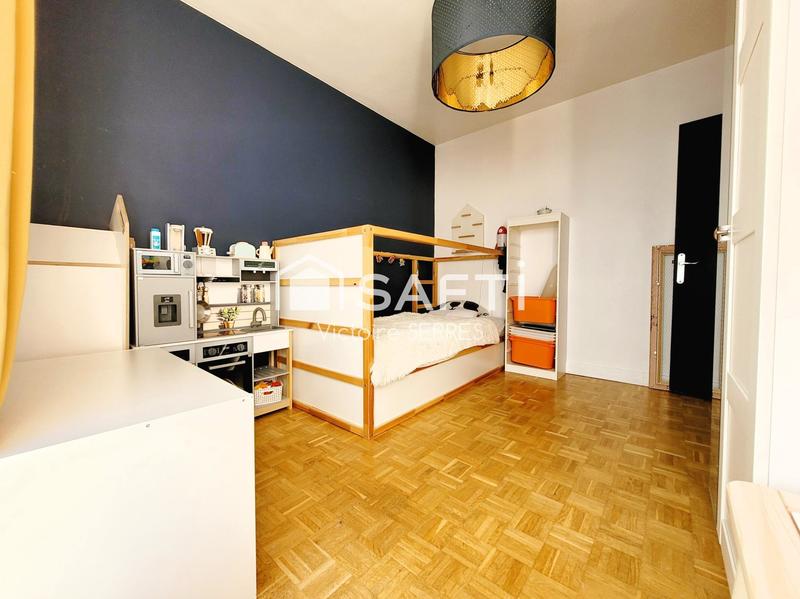 Appartement - 75 m² - 4 pièces