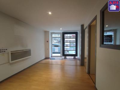 Local d'activités - 37 m² - 3 pièces