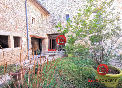 Mas - 270 m² - 7 pièces