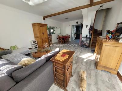 Maison - 94 m² - 5 pièces