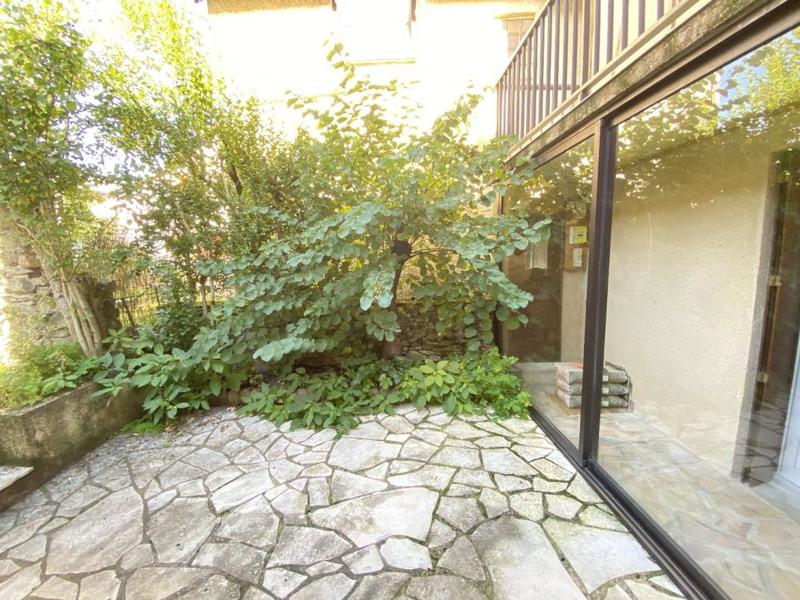 Maison en pierre - 85 m² - 4 pièces