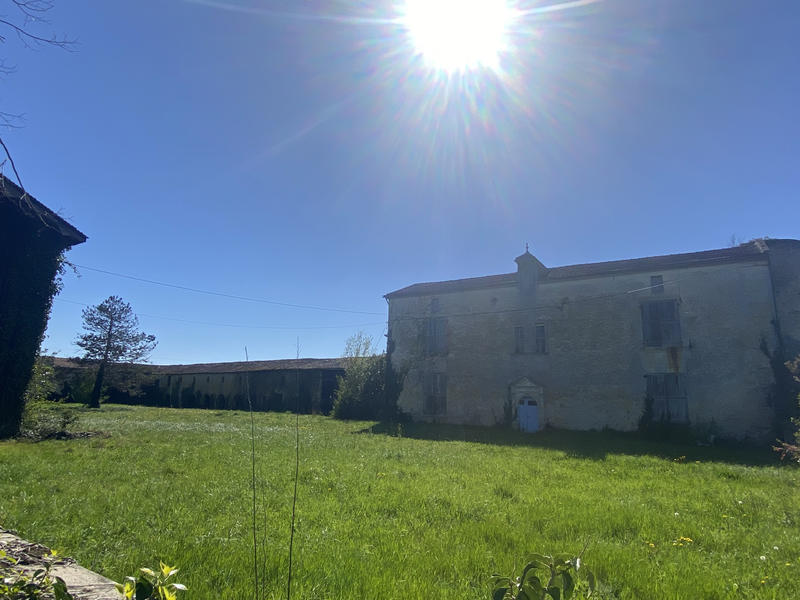 Bastide - 700 m² - 10 pièces