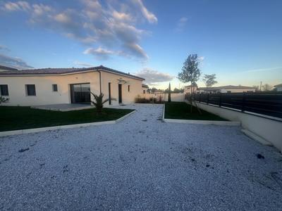 Villa - 122 m² - 5 pièces