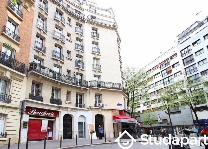 Chambre - 13 m² - 1 pièce