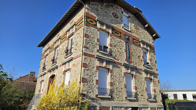 Appartement - 80 m² - 4 pièces