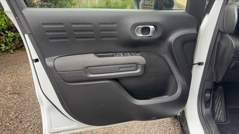 Citroën C3 Aircross 1.2 Puretech 110 Eat6 Shine - Automatique