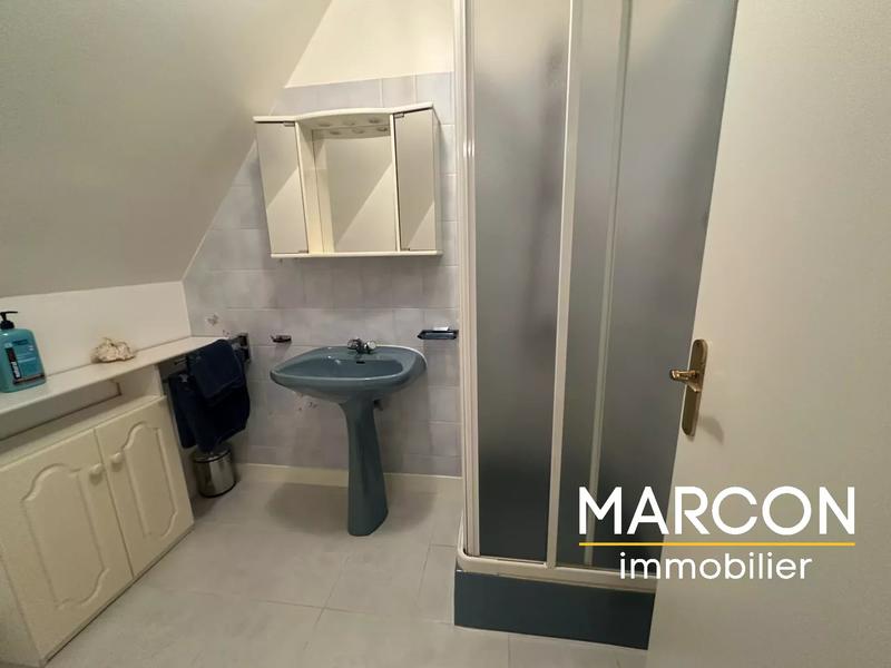 Propriété - 174 m² - 11 pièces