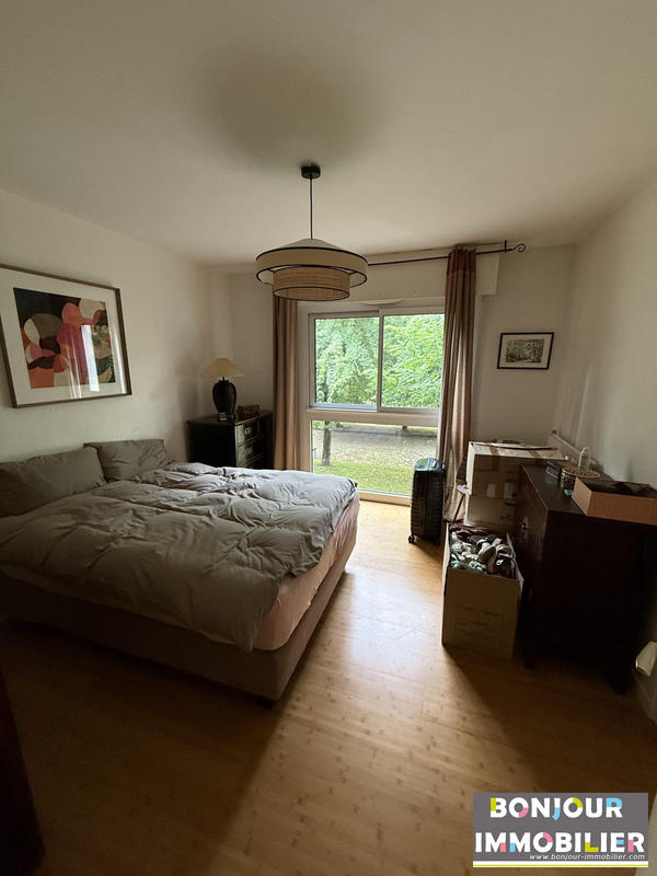 Appartement - 90 m² - 4 pièces