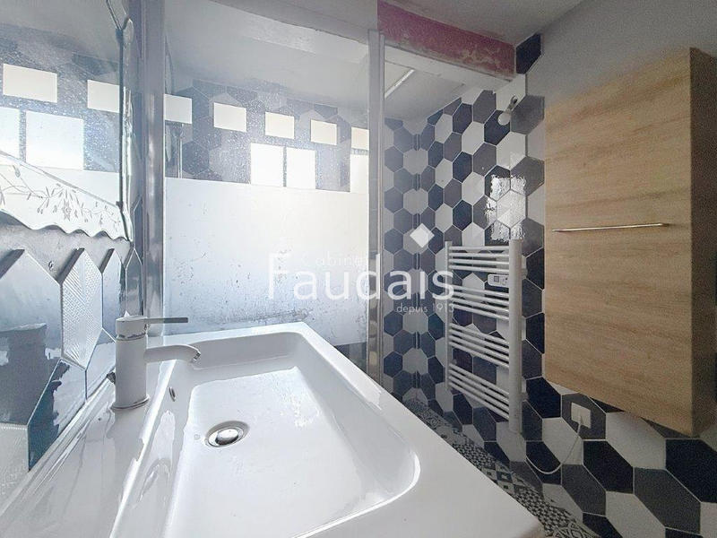 Maison de village - 85 m² - 5 pièces