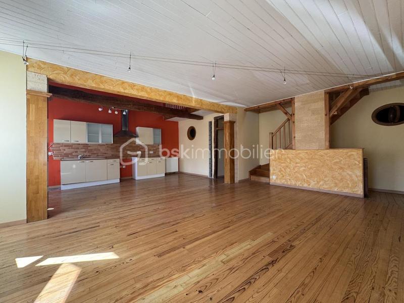 Maison de village - 157 m² - 7 pièces