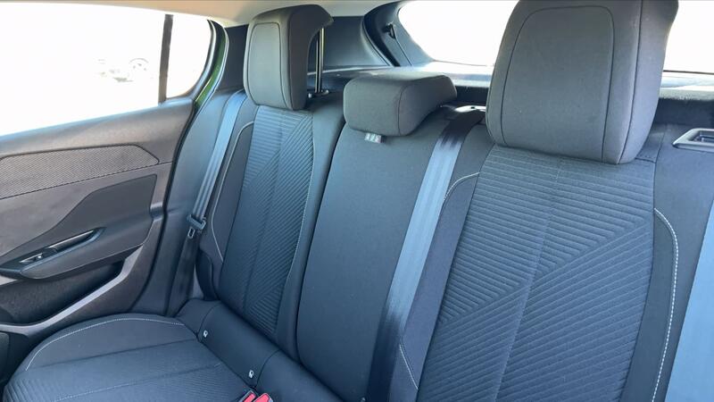 Peugeot 308 1.2 Hybrid 136 e-Dcs6 Active Pack