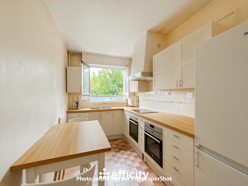 Appartement - 70 m² - 4 pièces