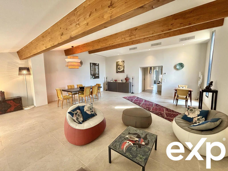 Appartement - 127 m² - 4 pièces