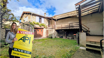 Maison - 97 m² - 3 pièces