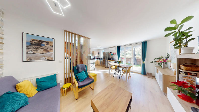 Appartement - 75 m² - 4 pièces