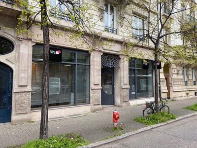 Local commercial - 132 m²