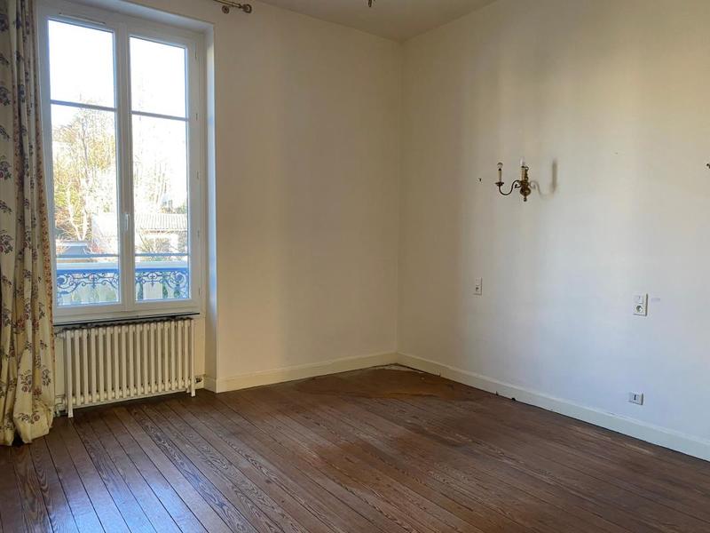 Maison - 185 m² - 5 pièces