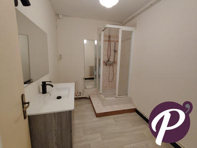 Appartement - 98 m² - 4 pièces