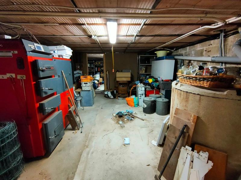 Maison - 276 m² - 11 pièces