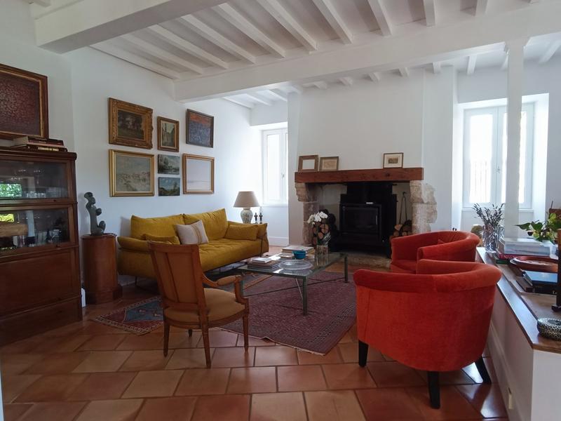 Maison - 251 m² - 10 pièces
