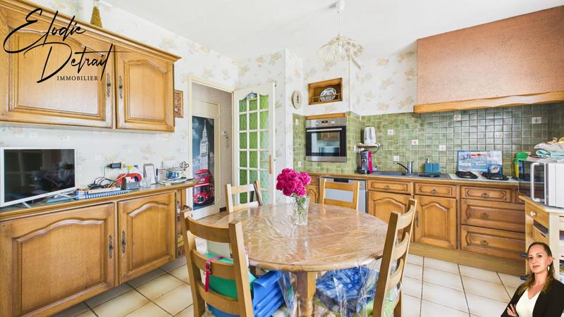 Maison - 96 m² - 6 pièces