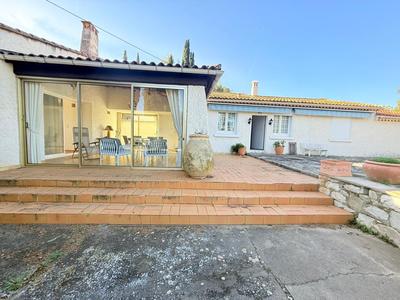 Villa - 137 m² - 4 pièces