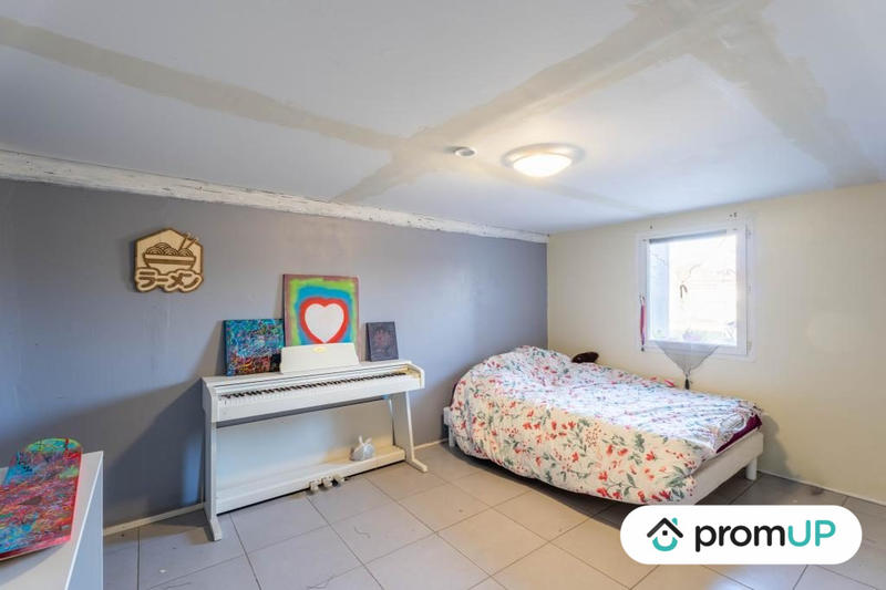 Maison - 160 m² - 6 pièces