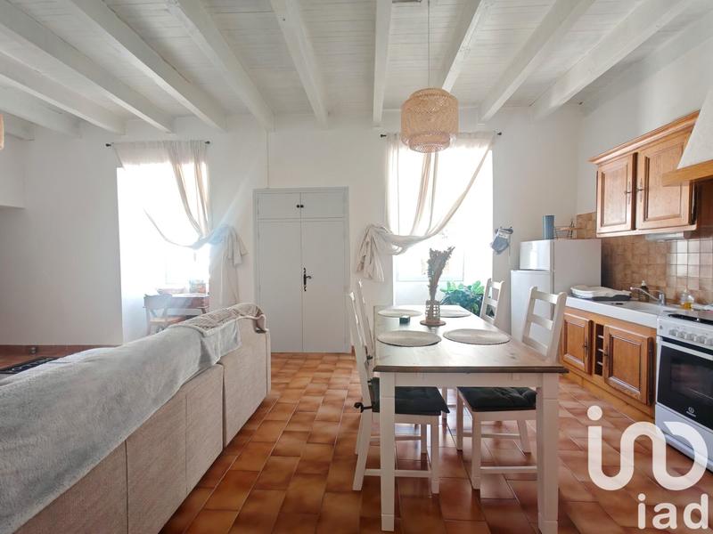 Maison de village - 60 m² - 3 pièces