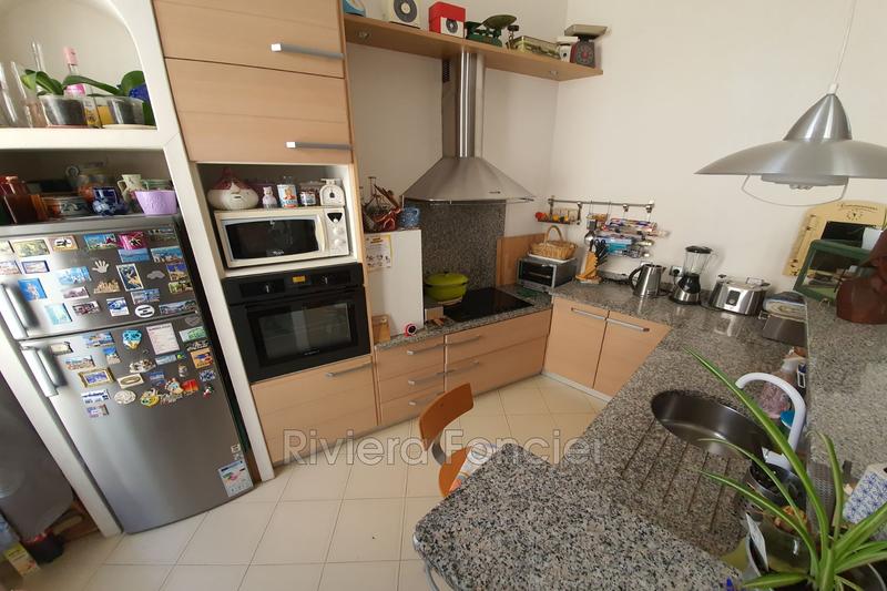 Appartement - 80 m² - 3 pièces
