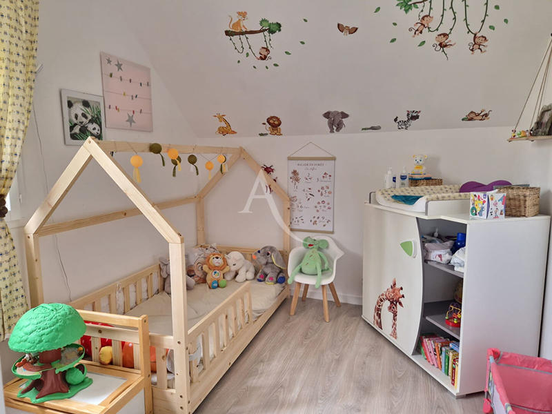 Maison - 117 m² - 5 pièces