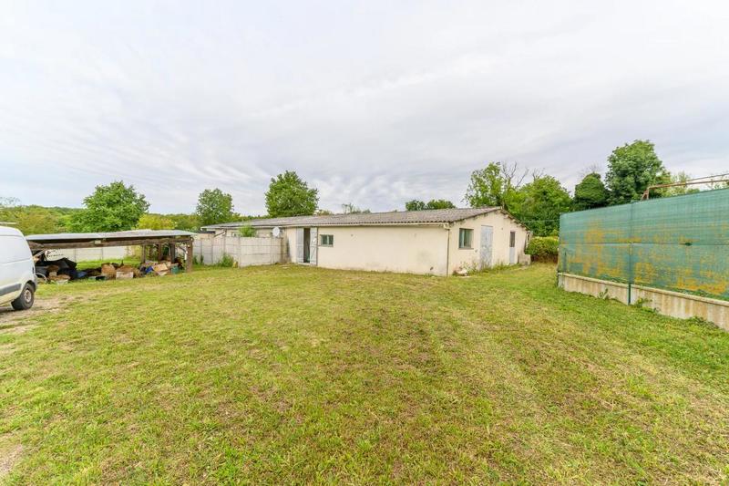 Maison - 180 m² - 6 pièces