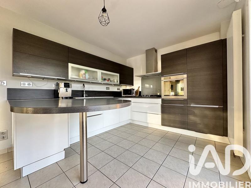 Maison - 126 m² - 5 pièces