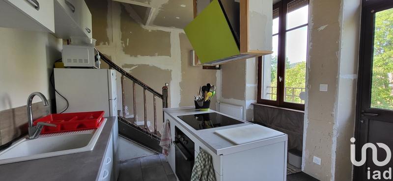 Maison - 121 m² - 6 pièces