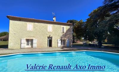 Maison en pierre - 278 m² - 8 pièces