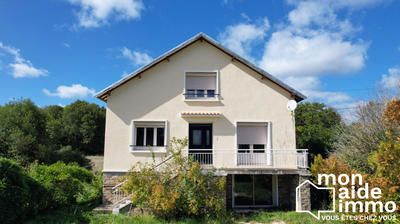 Maison - 160 m² - 5 pièces