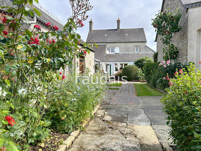 Maison - 175 m² - 7 pièces