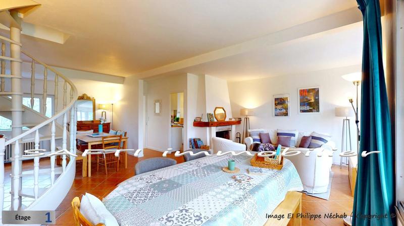 Maison - 140 m² - 7 pièces