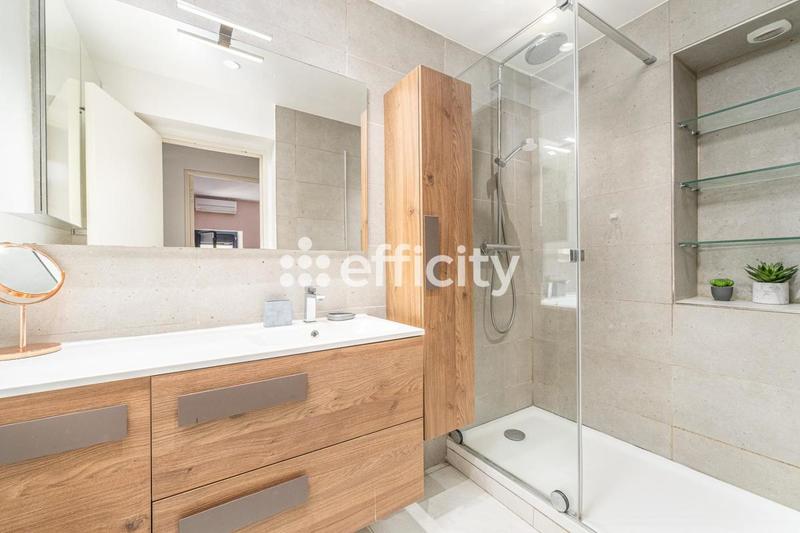 Maison - 157 m² - 5 pièces