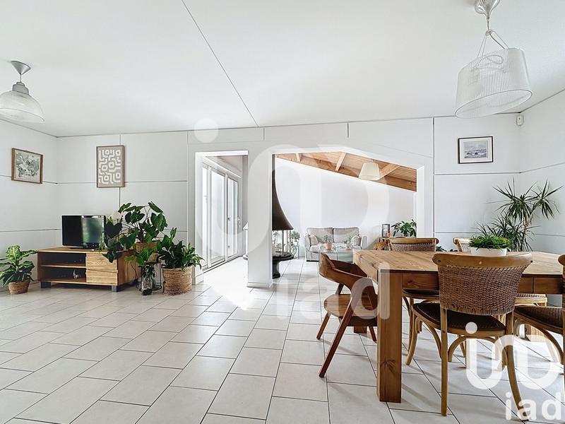 Maison - 157 m² - 7 pièces