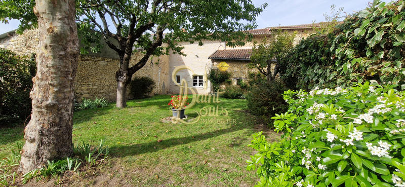 Maison - 97 m² - 3 pièces